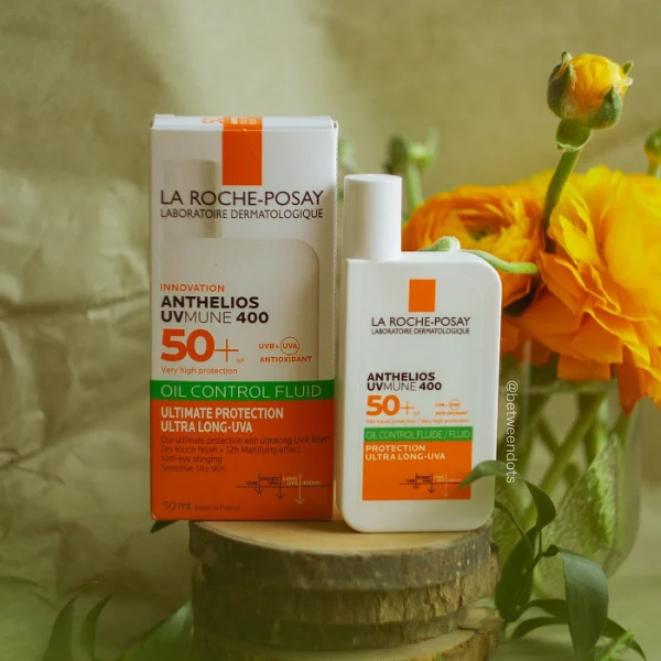 ضد آفتاب لاروش پوزای - پوست چرب 50ml | SPF50 3 ضد آفتاب لاروش پوزای - اویل فری